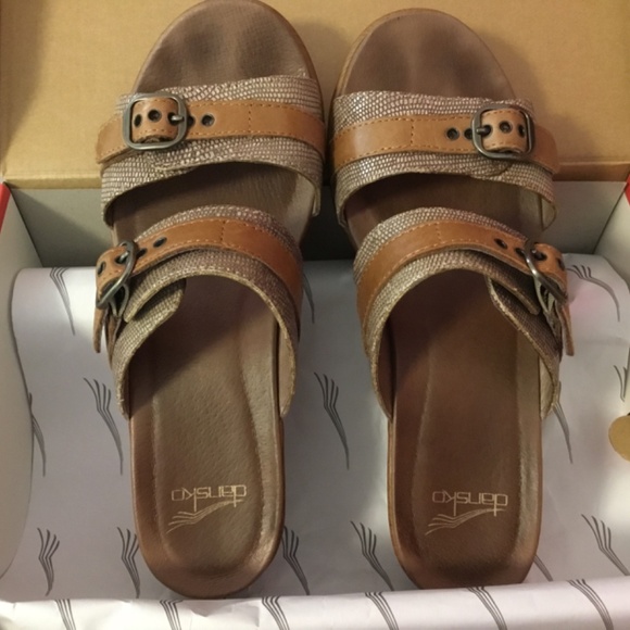 Dansko Jessie Lizzard Sand  Sz 39 - Picture 2 of 8